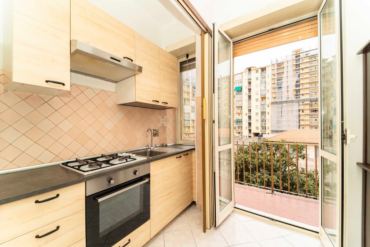 Ampio Trilocale Ristrutturato Vicino al Politecnico di Torino